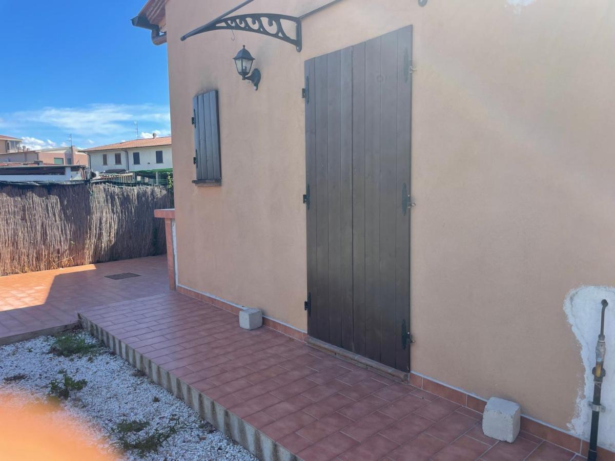 Moon&Violet Apartment Cascina Bagian luar foto
